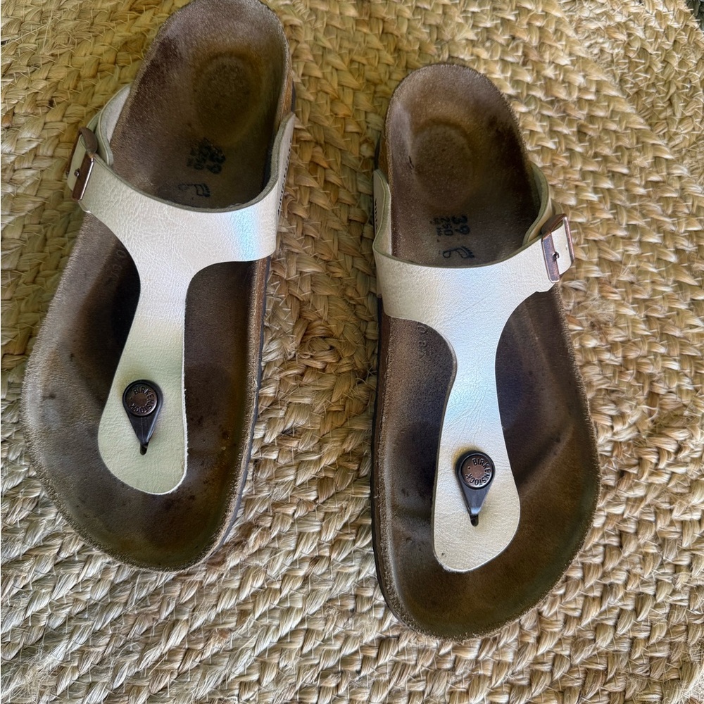 Birkenstock Women Cream Sandals